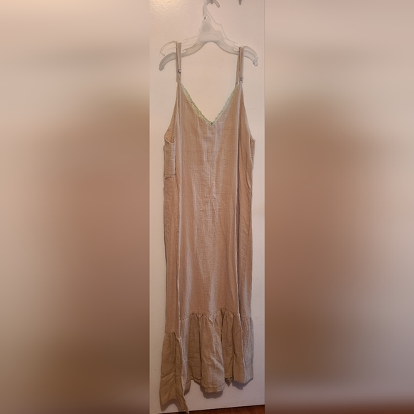 Summer Long (Maxi) Dress - Picture 2 of 3